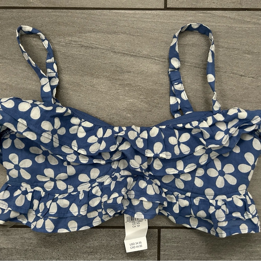 American Eagle Outfitters Blue and White Patterned Top